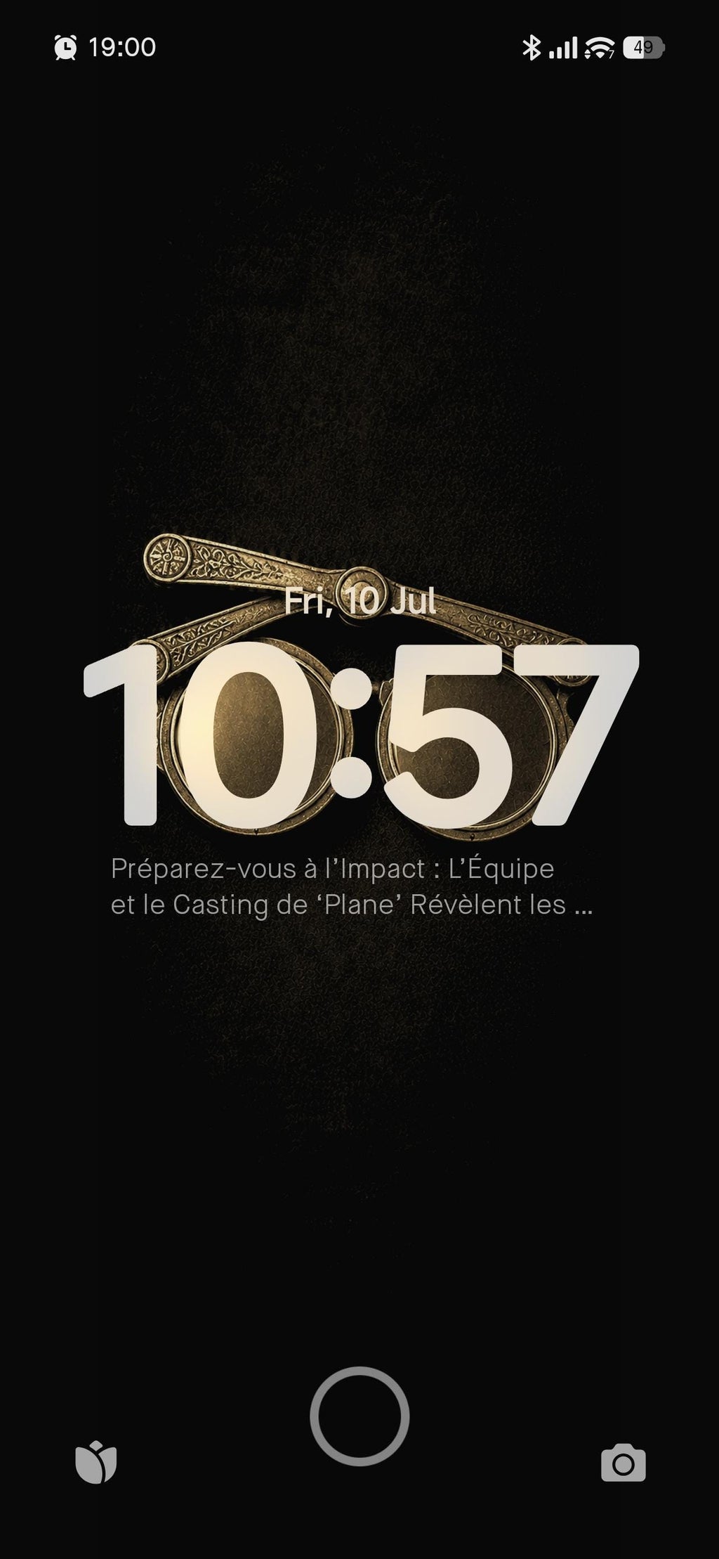 Librarian's Last Shift Phone Wallpaper Bundle | Dark Academia Lock Screen, Gold On Black | Digital Download