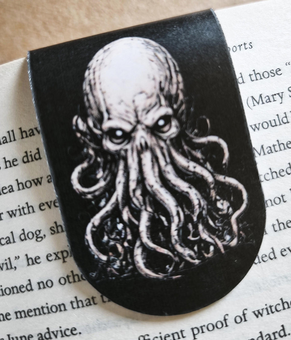Magnetic Gothic Bookmark, Dark Academia | Cosmic Horror Design | Matte Finish | Literary Gift | Book Page Holder